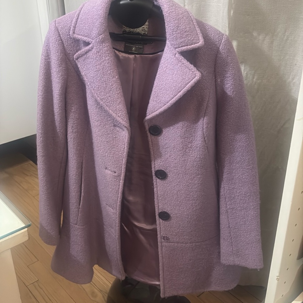 PURPLE KENSIE COAT. WARM AND PRETTY.  GREAT CONDITION. SIZE SMALL.  A
